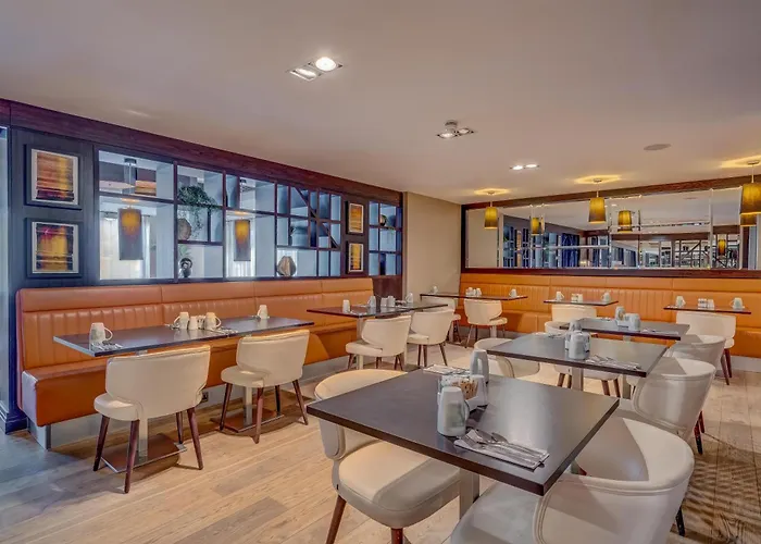 Hotel Doubletree By Hilton London Ealing